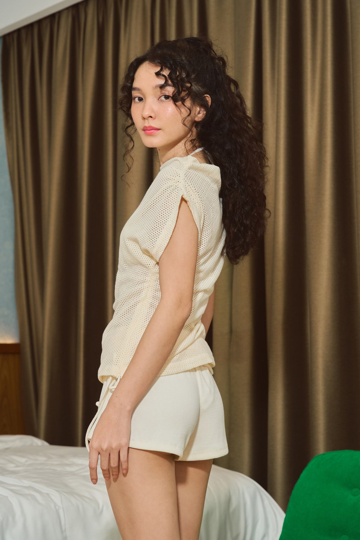 Debbie Top ( เนื้อผ้าคอตตอนสี Vanilla )